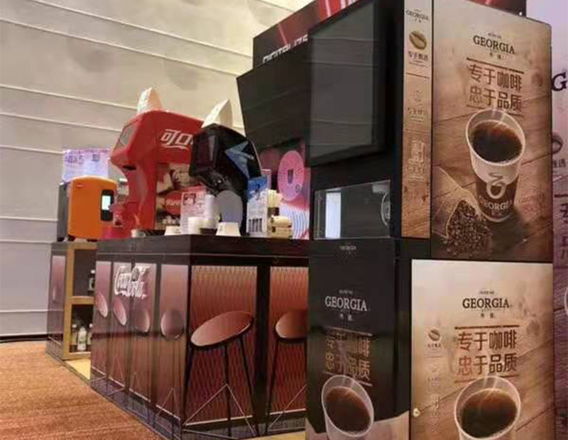 冰智咖在可口可樂展會.jpg